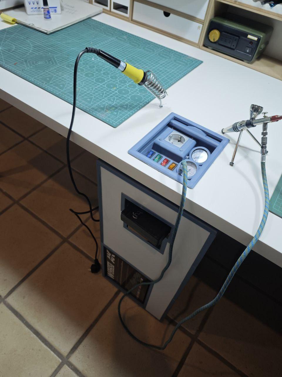 Advanced Controller Station / Puesto De Control Avanzado