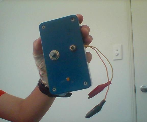 Homemade 0-25V  3.5A  Variable Power Supply (even Charges Batteries)