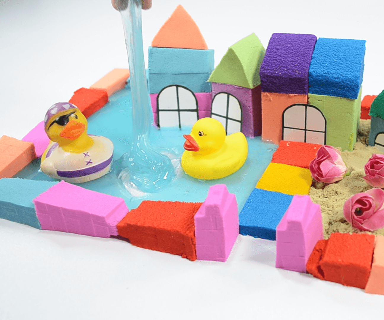 How to Make Kinetic Sand House With Swimming Pool | Learn Colors for Kids