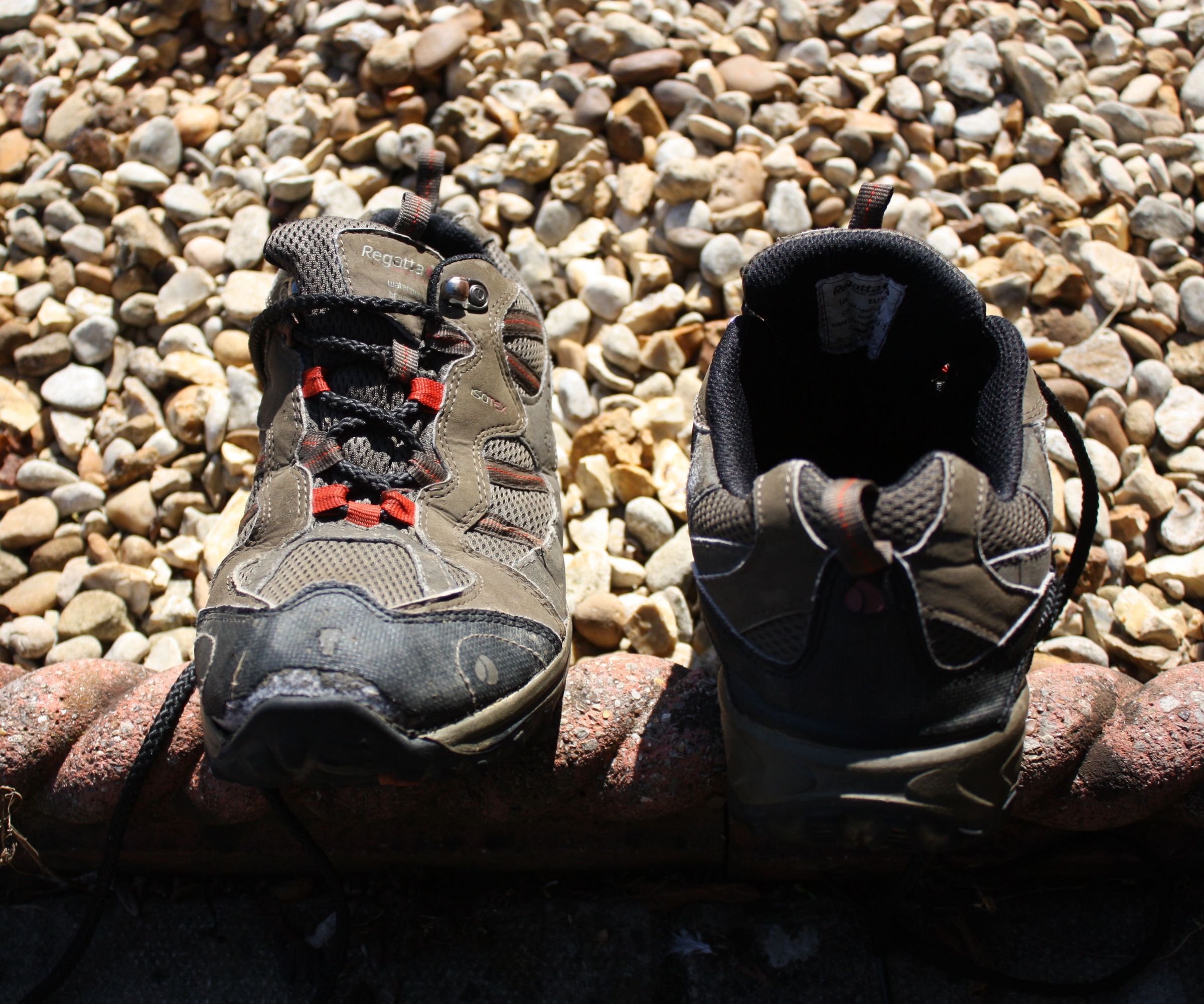 Fixing Shoes With Sugru