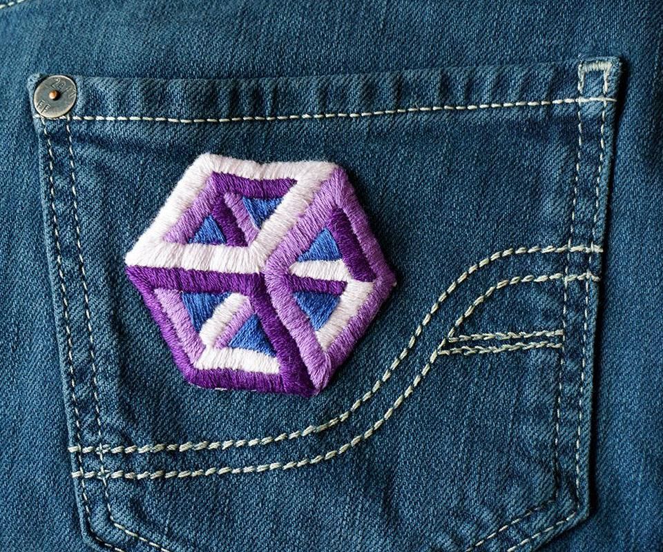 How to Embroider Your Own Clothes Patch | DIY Jeans Patch