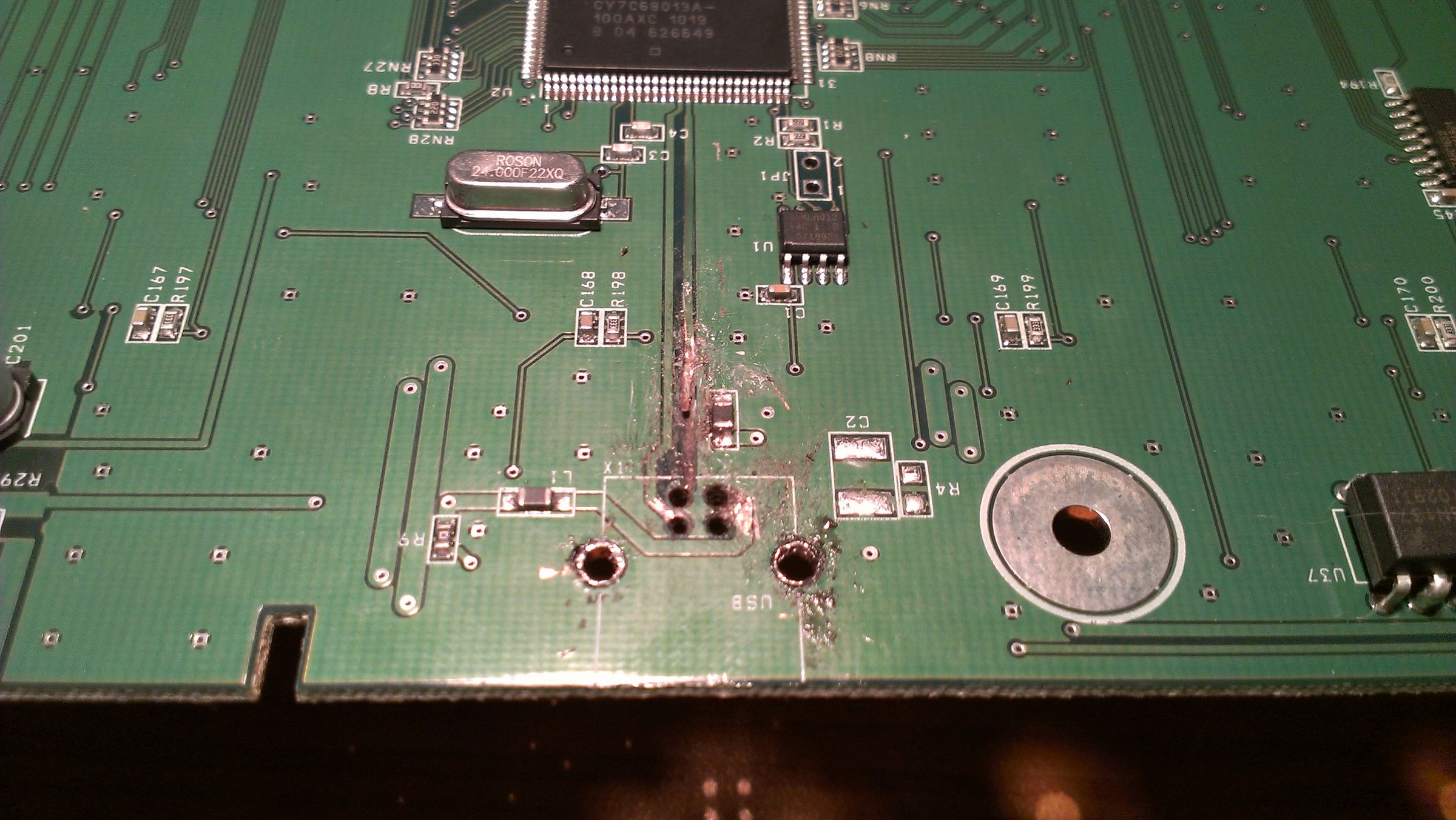 NI Maschine - Repair PCB Track After Dodgey USB Port Replacement