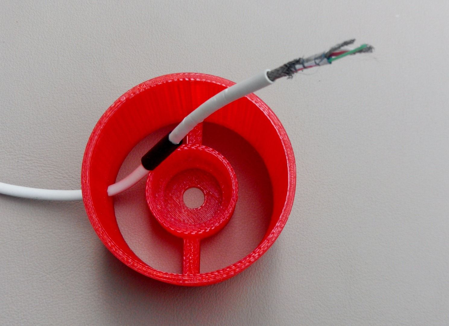 3D Print a Mini USB Vacuum Cleaner 12 Steps (with Pictures