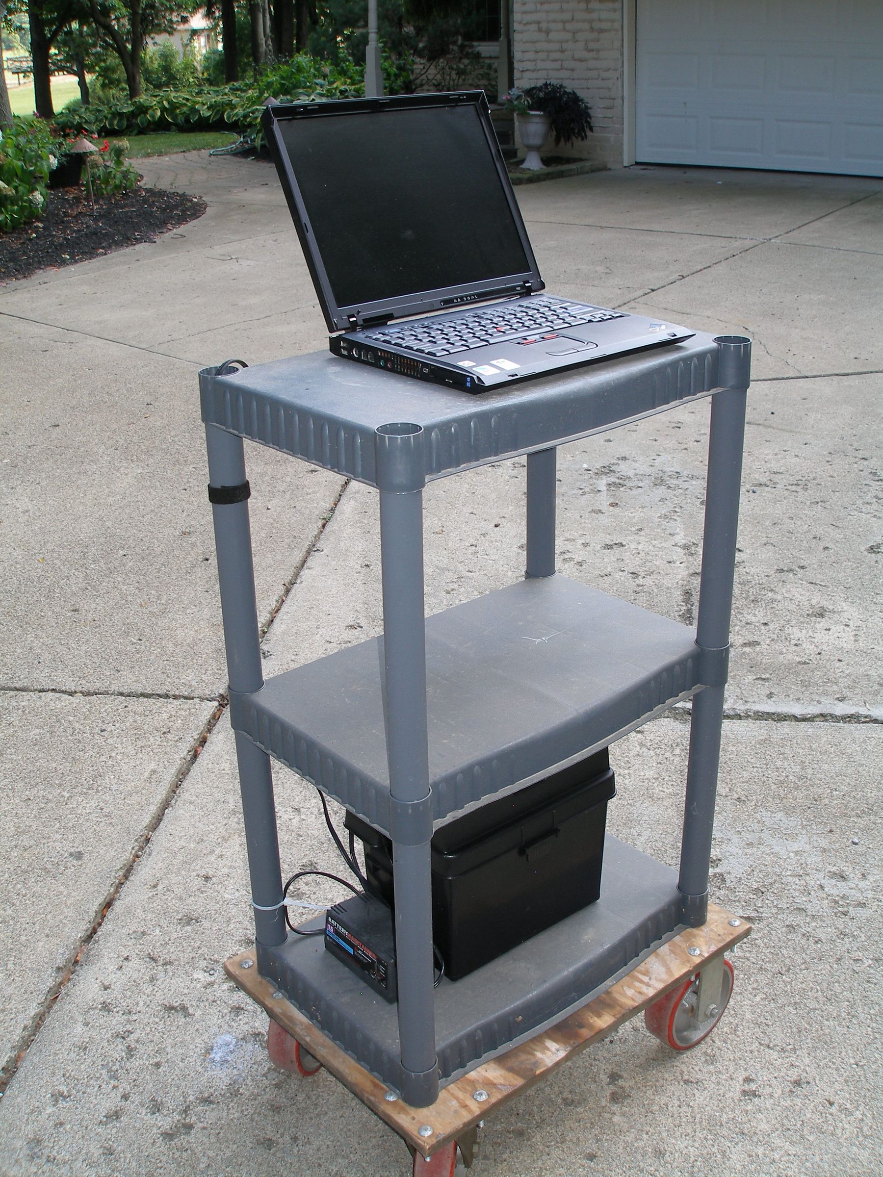 Portable 12V Notebook Stand Workstation for Garage or Shop