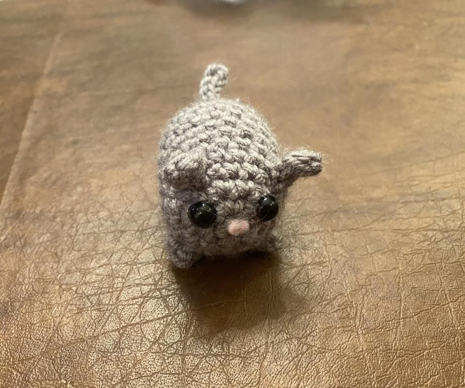 Crochet Animal Keychains (Dwarf Hamster)