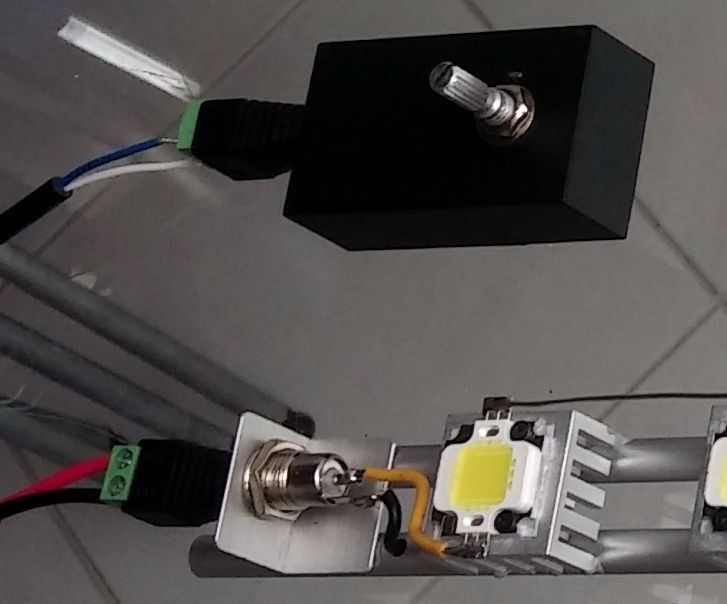 LED Ramp 8x10 Watt Dimmable