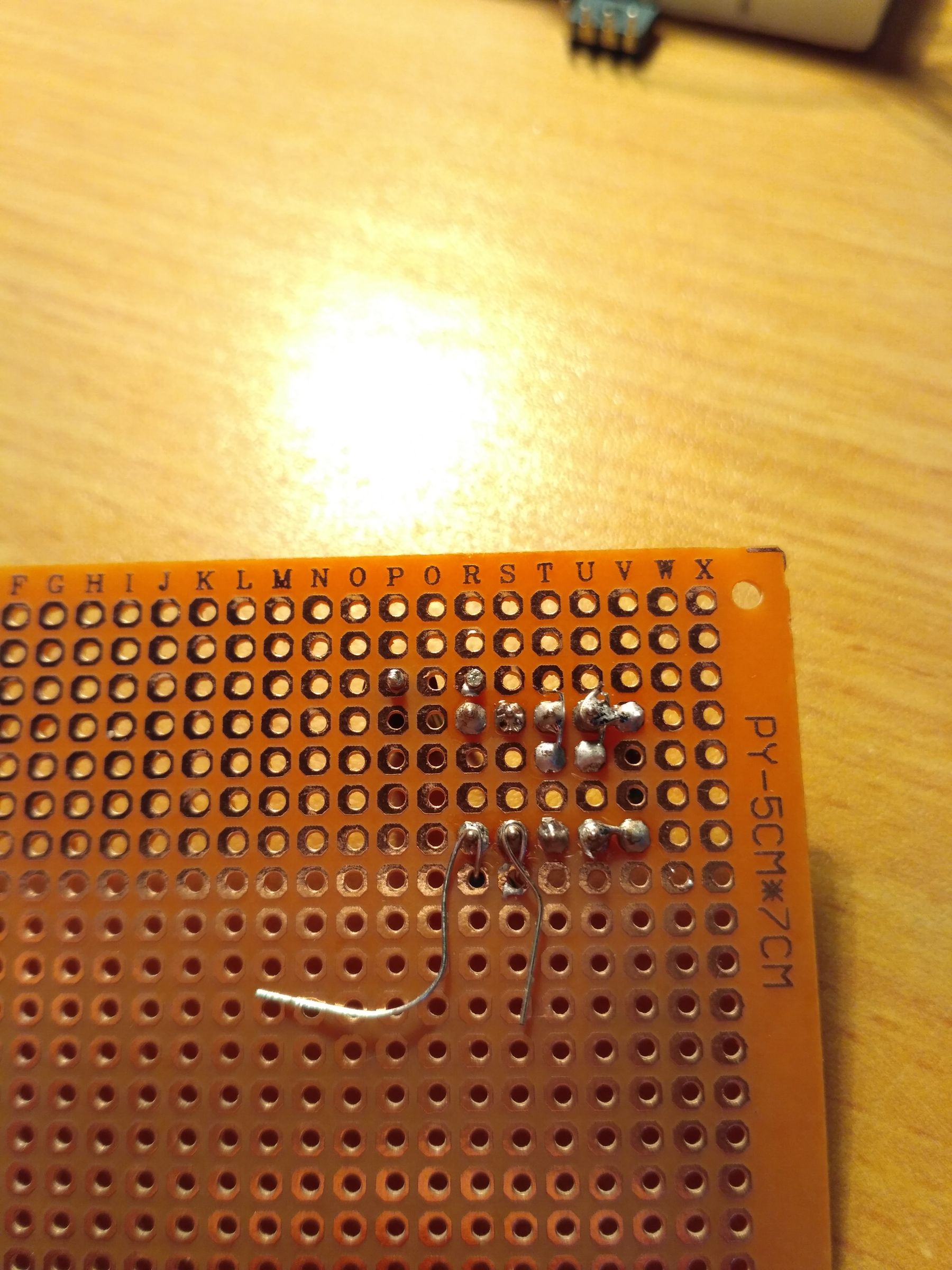 Make an LED Lamp From Dead LCD and Other Trash! 6 Steps (with