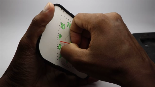 Scavenging Clock Mechanism