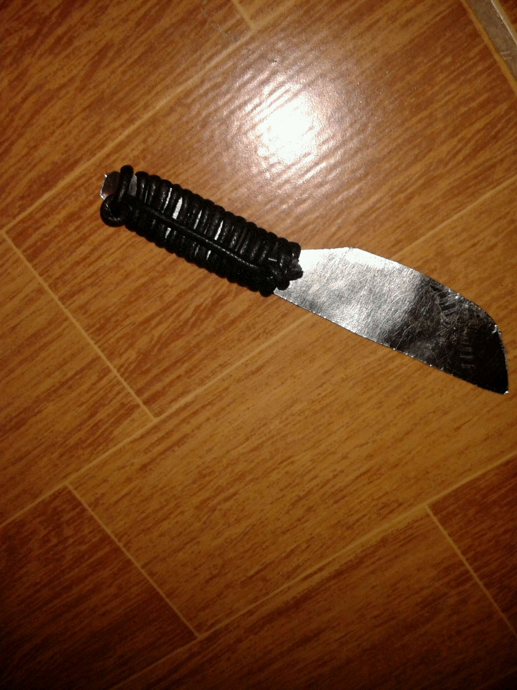 Making Knife With Scissors