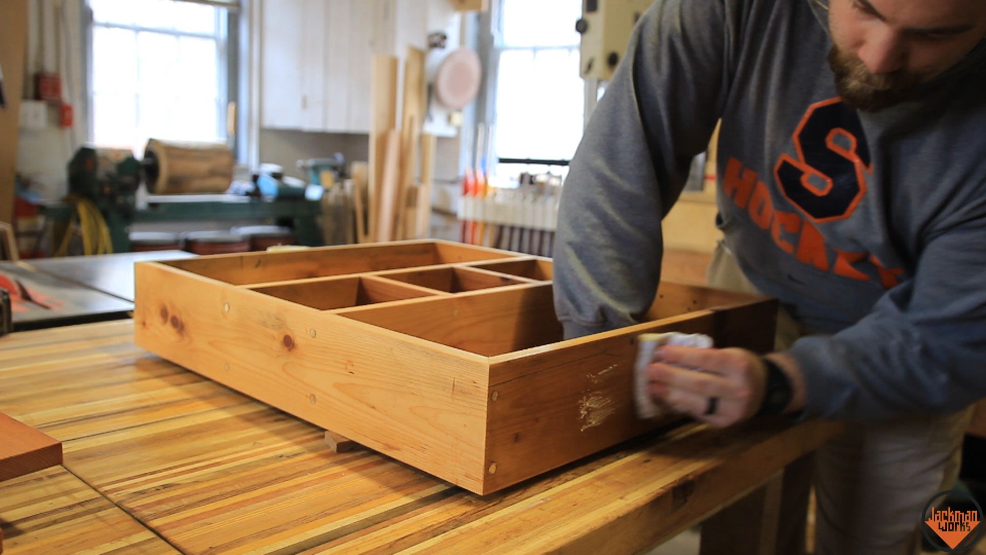 Reclaimed Wood & Plastic Medicine 12 Steps (with Pictures