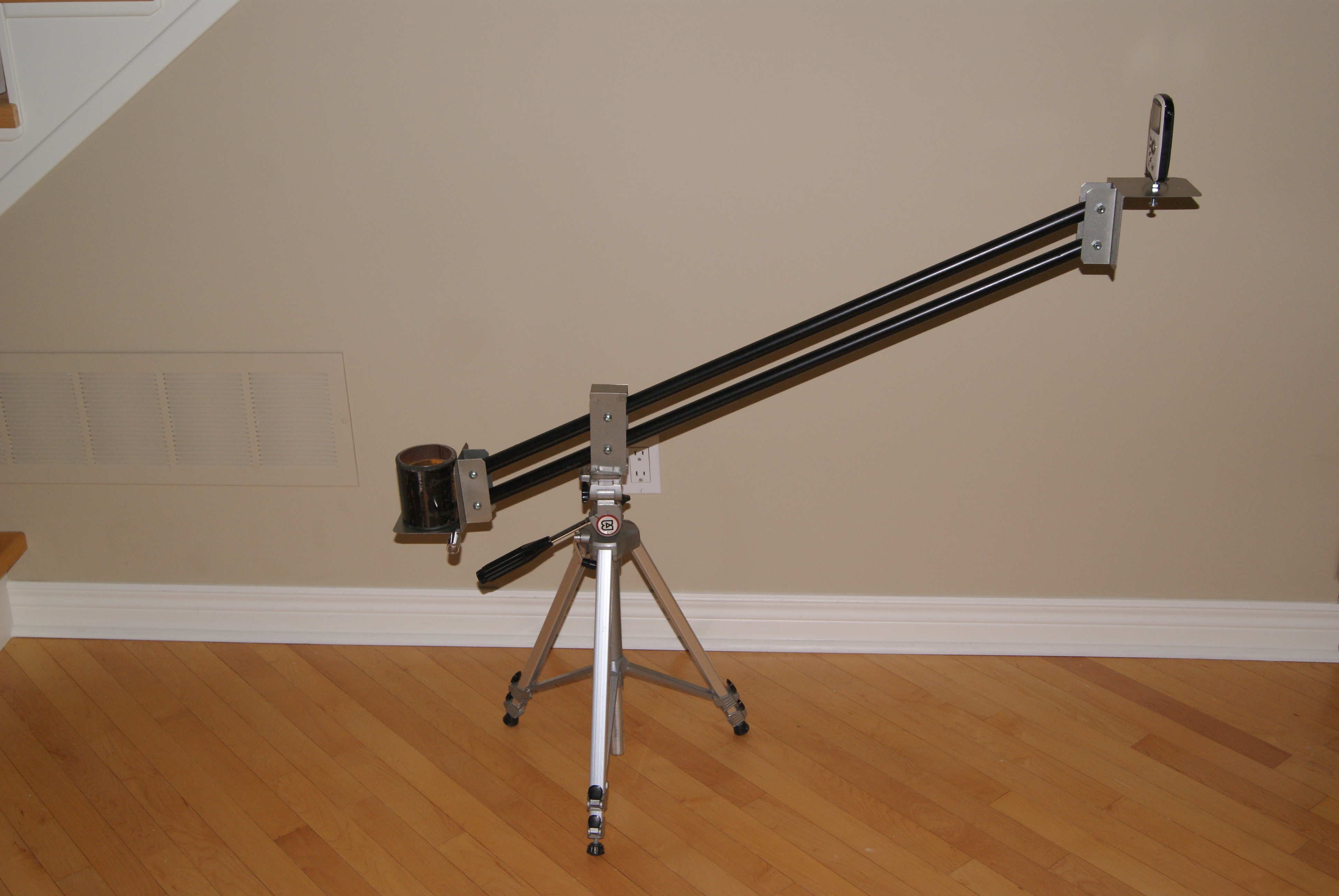 DIY Mini Camera Crane