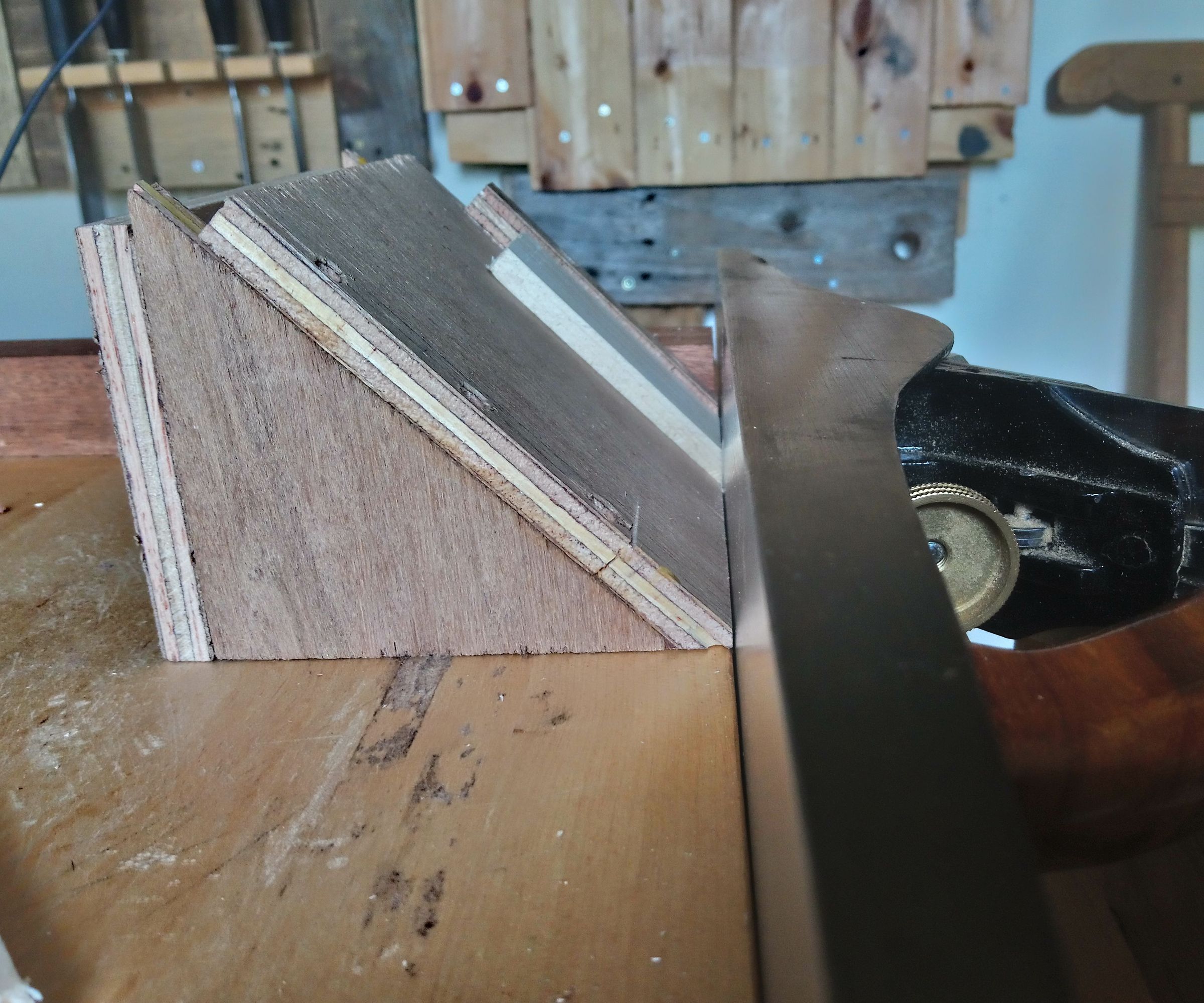 Mitre Jig for a Shooting Board