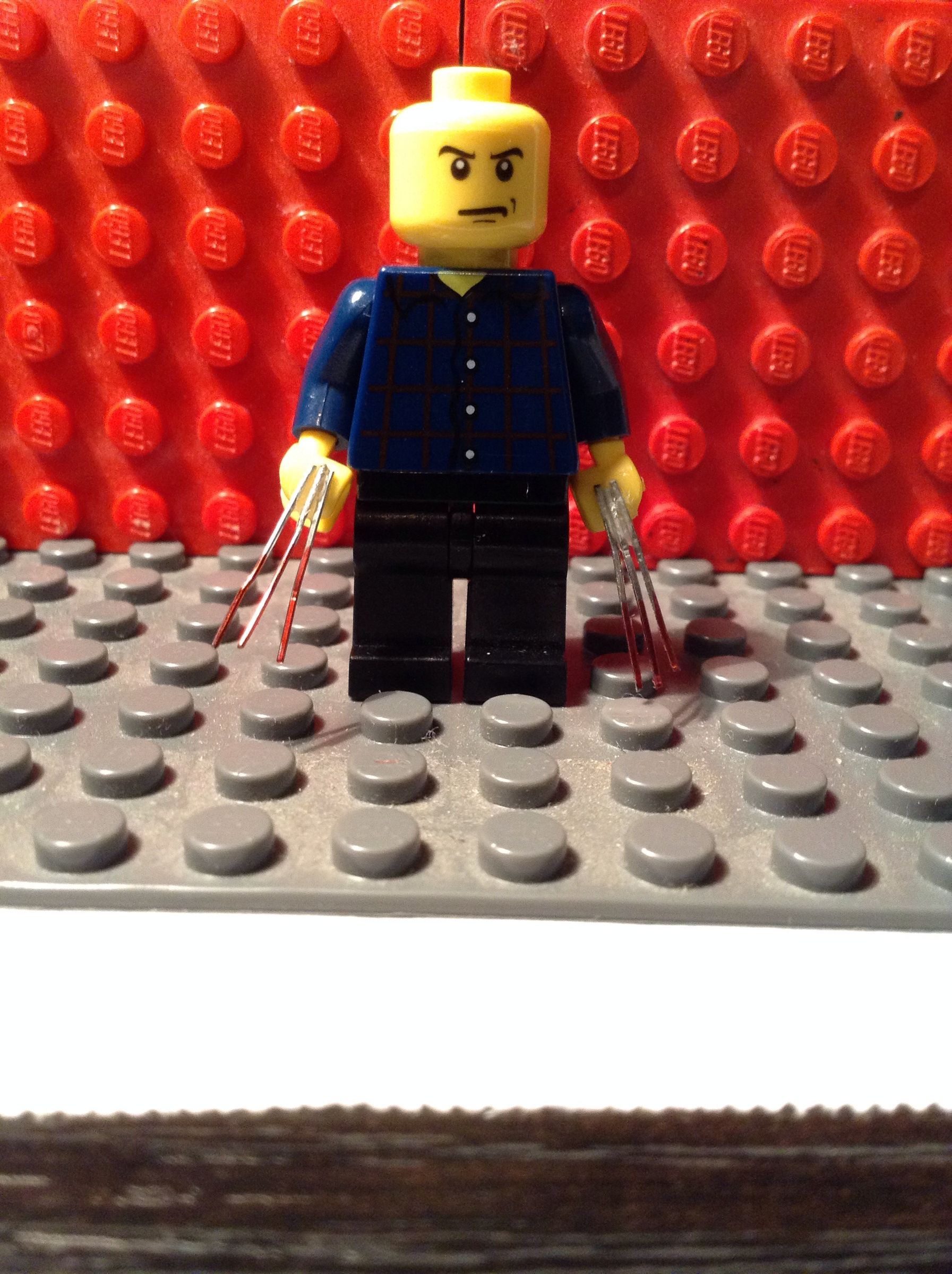 Metal Lego Wolverine Bloody Claws