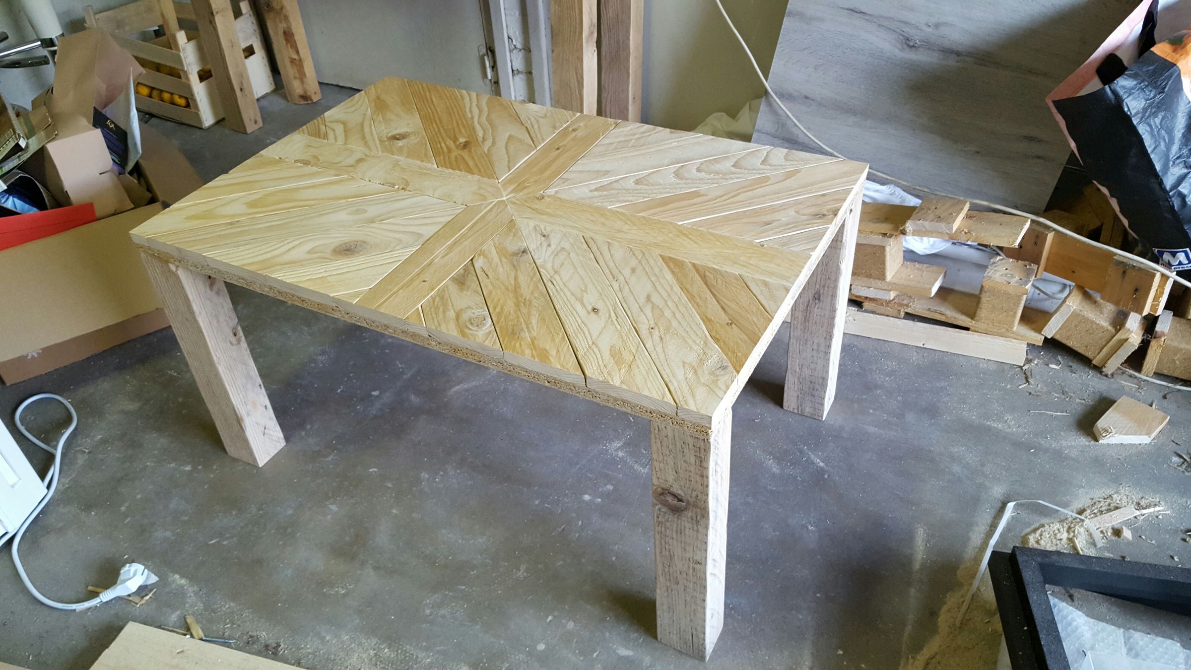 Easy Pallet Coffee Table 6 Steps (with Pictures) Instructables