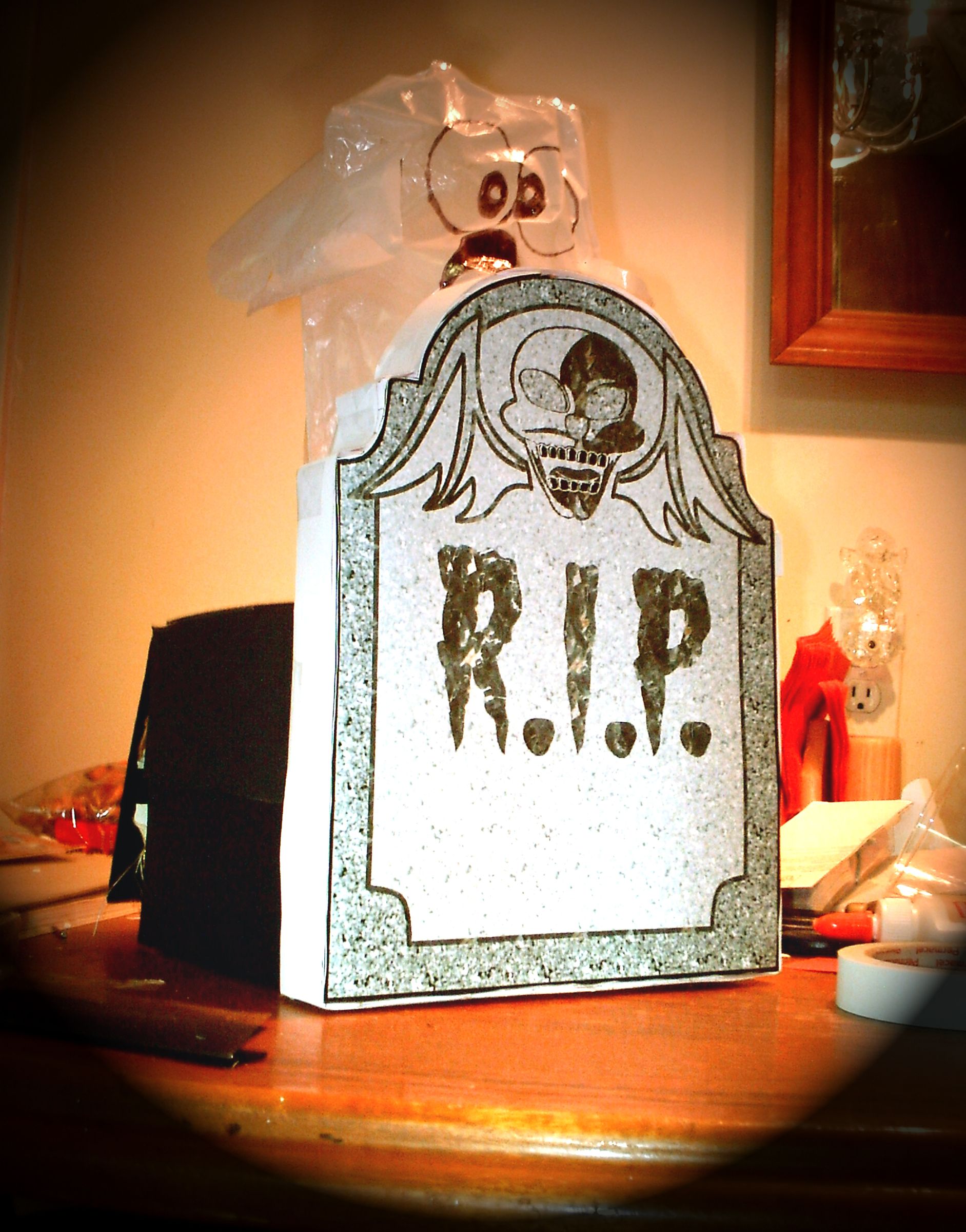 INFLATABLE GLOWING HALLOWEEN BOO GHOST!