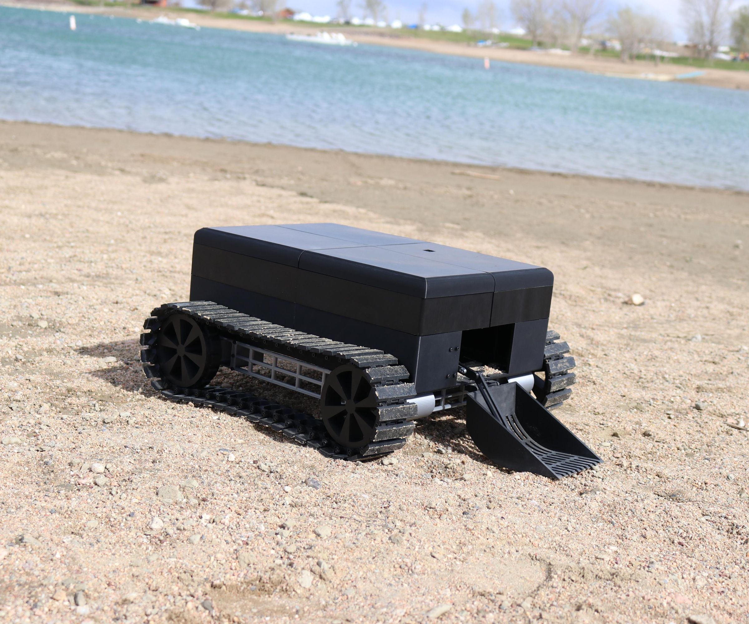 Seaside Sweeper - DIY Beach Cleaning Robot