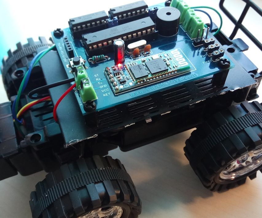 Arduino Bluetooth Car With Custom PCB