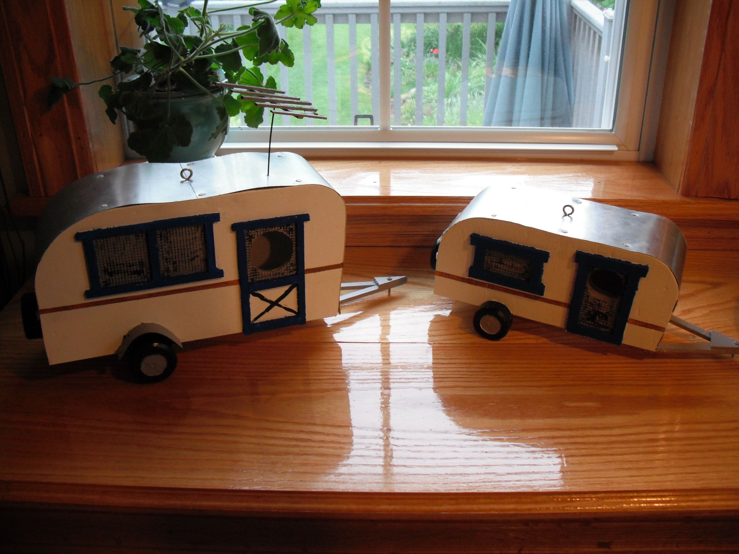 Tow Behind Camper Bird House