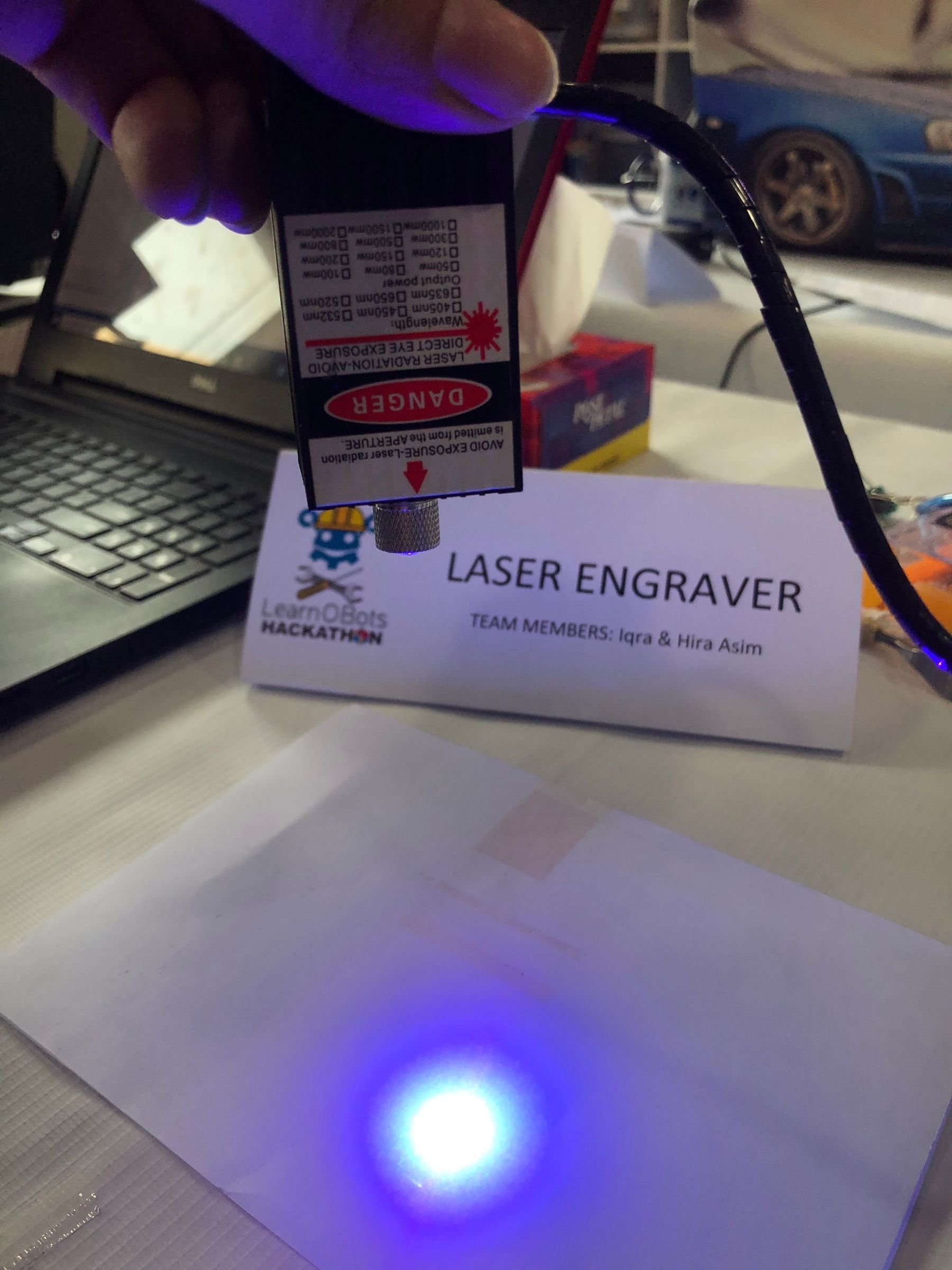 Hacking Old IdeaWerk 3D Printer Into Laser Engraver 4 Steps