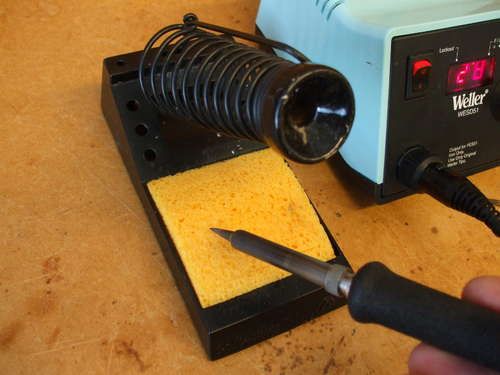 How to Pick the Best Soldering Iron