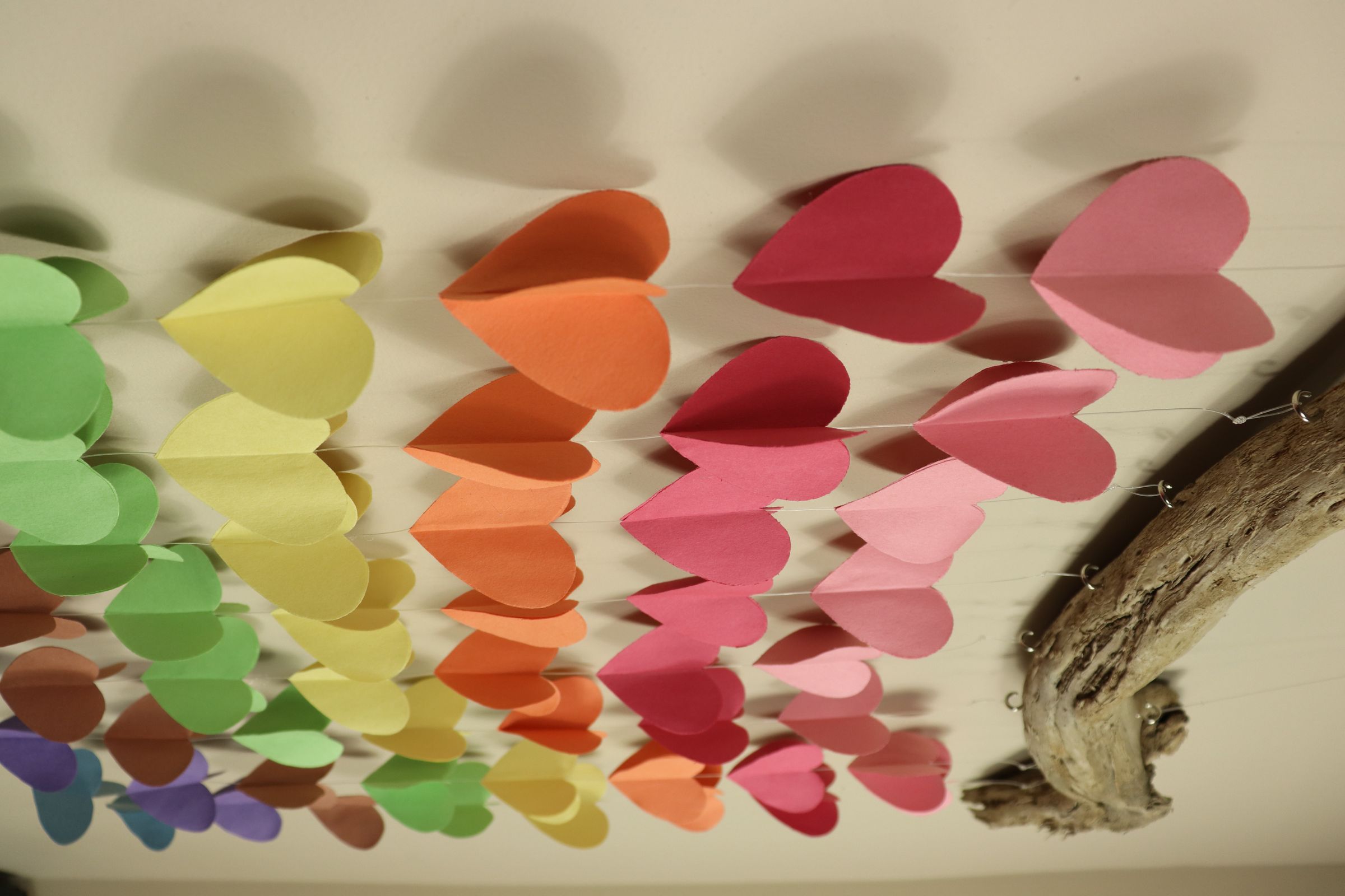 Diy Beautiful Wall Hanging 4 Steps Instructables
