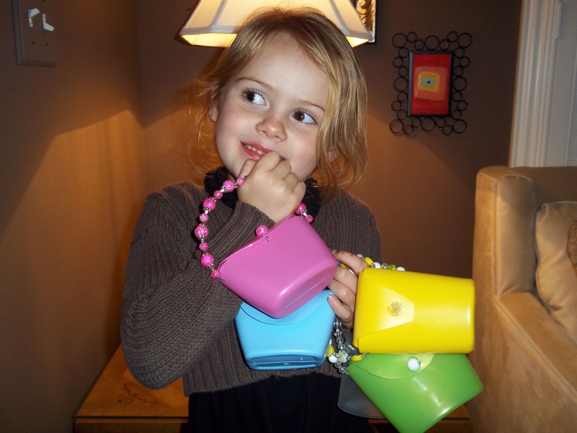 FUN LITTLE PURSE: Recycle Crafting