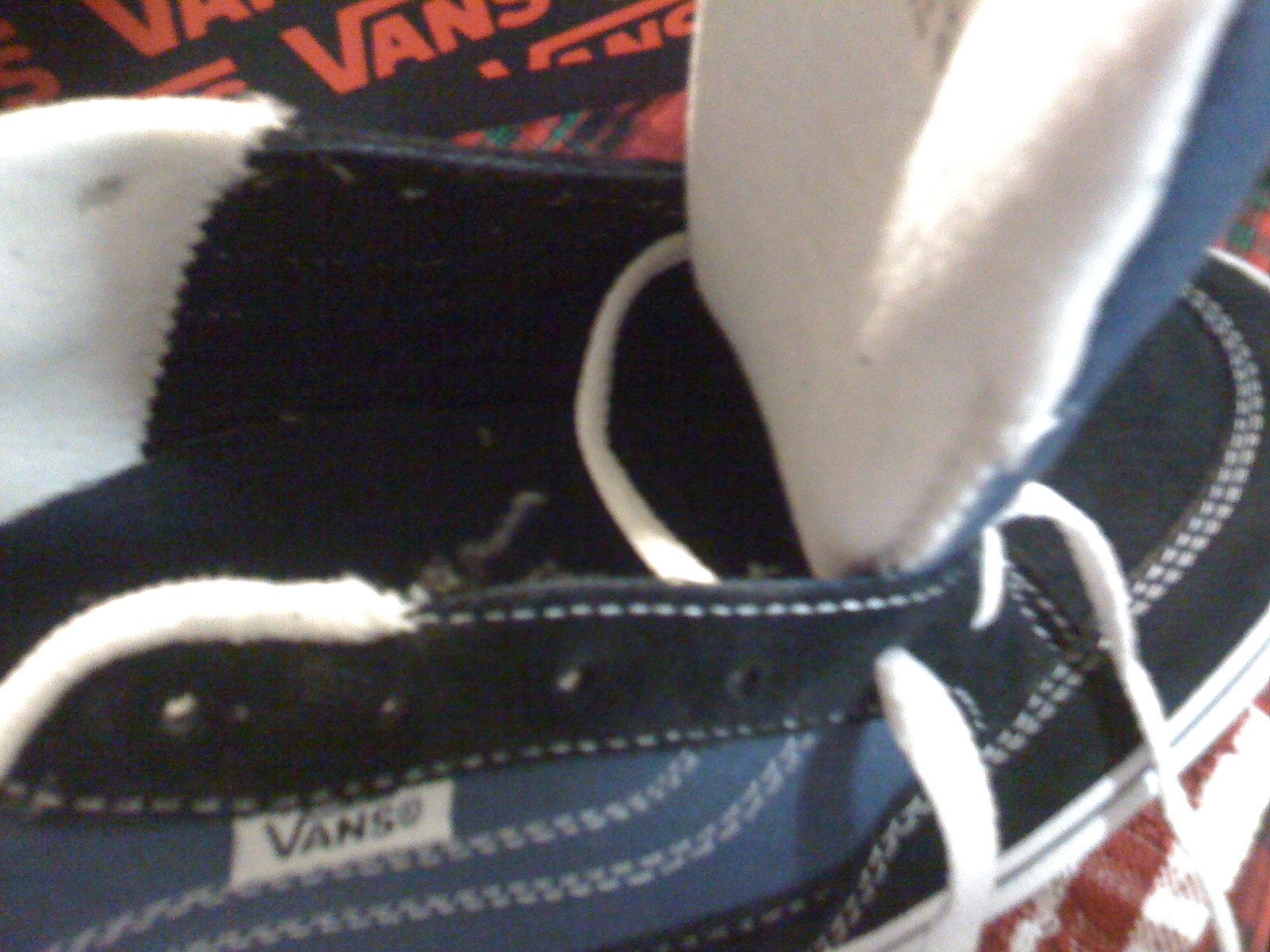 How to Lace Shoelaces Bar Style 3 Steps Instructables