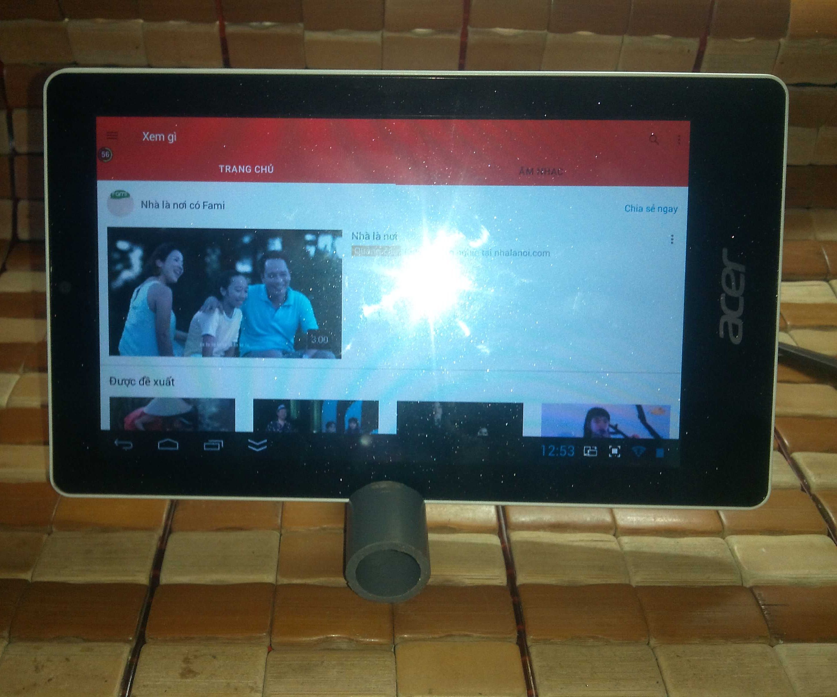 How to make a super simple phone/tablet stand