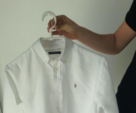 Het Efficiënt Strijken Van Een Hemd.