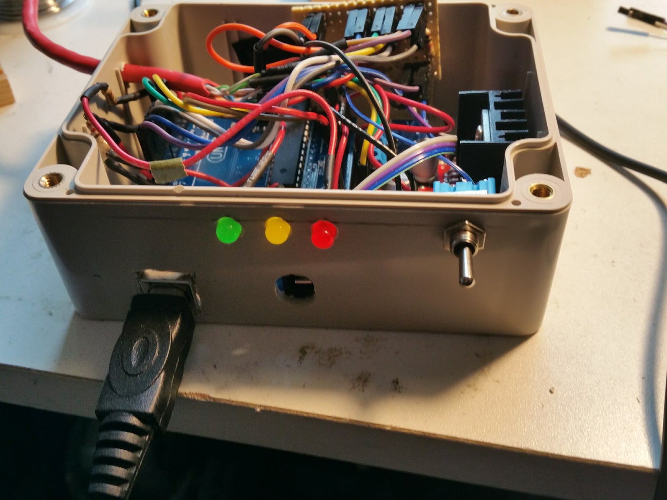 Automatic Curtain With Arduino : 6 Steps (with Pictures) - Instructables