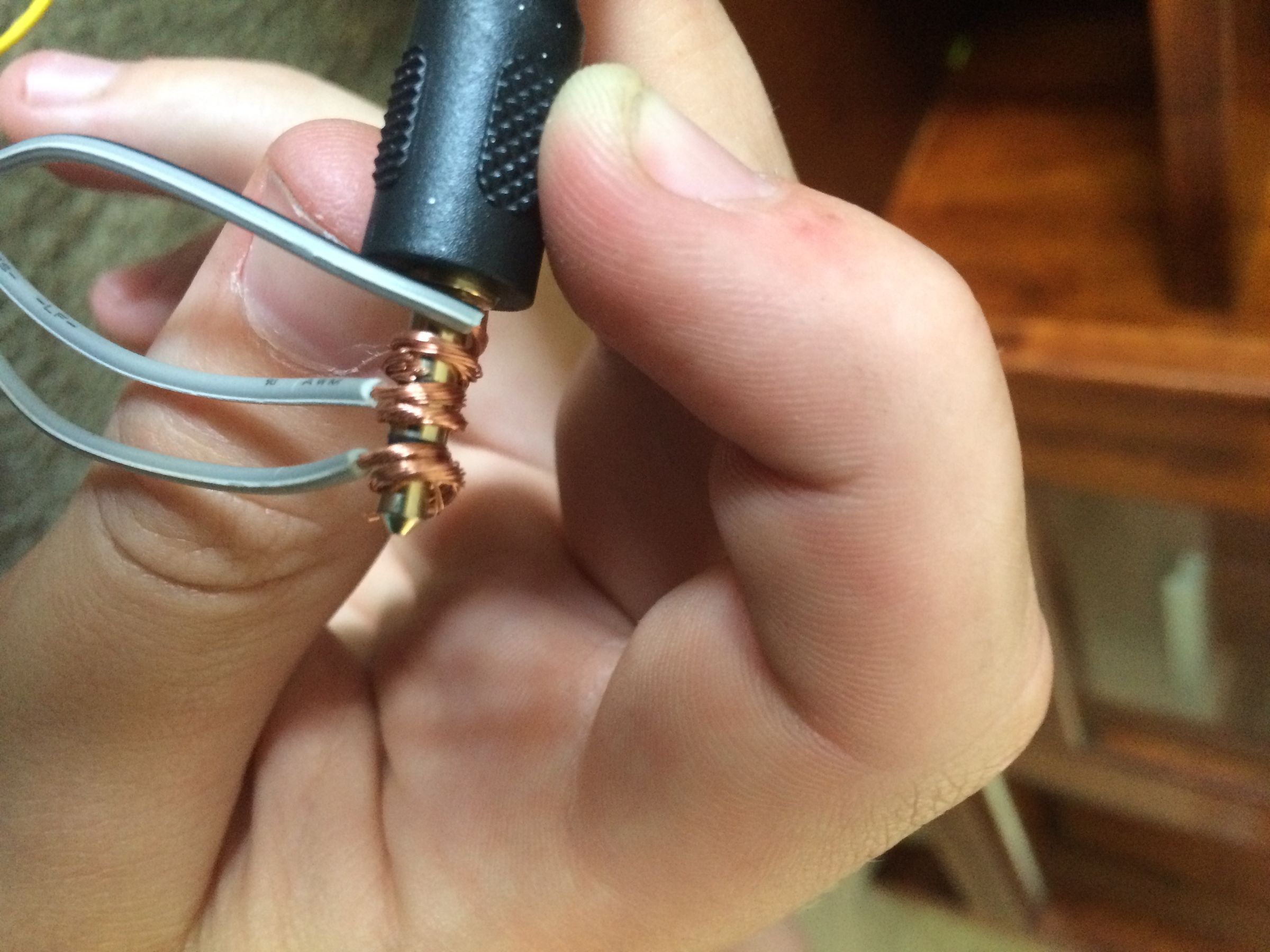 How to Make Christmas Lights Flash to Music! 6 Steps (with Pictures