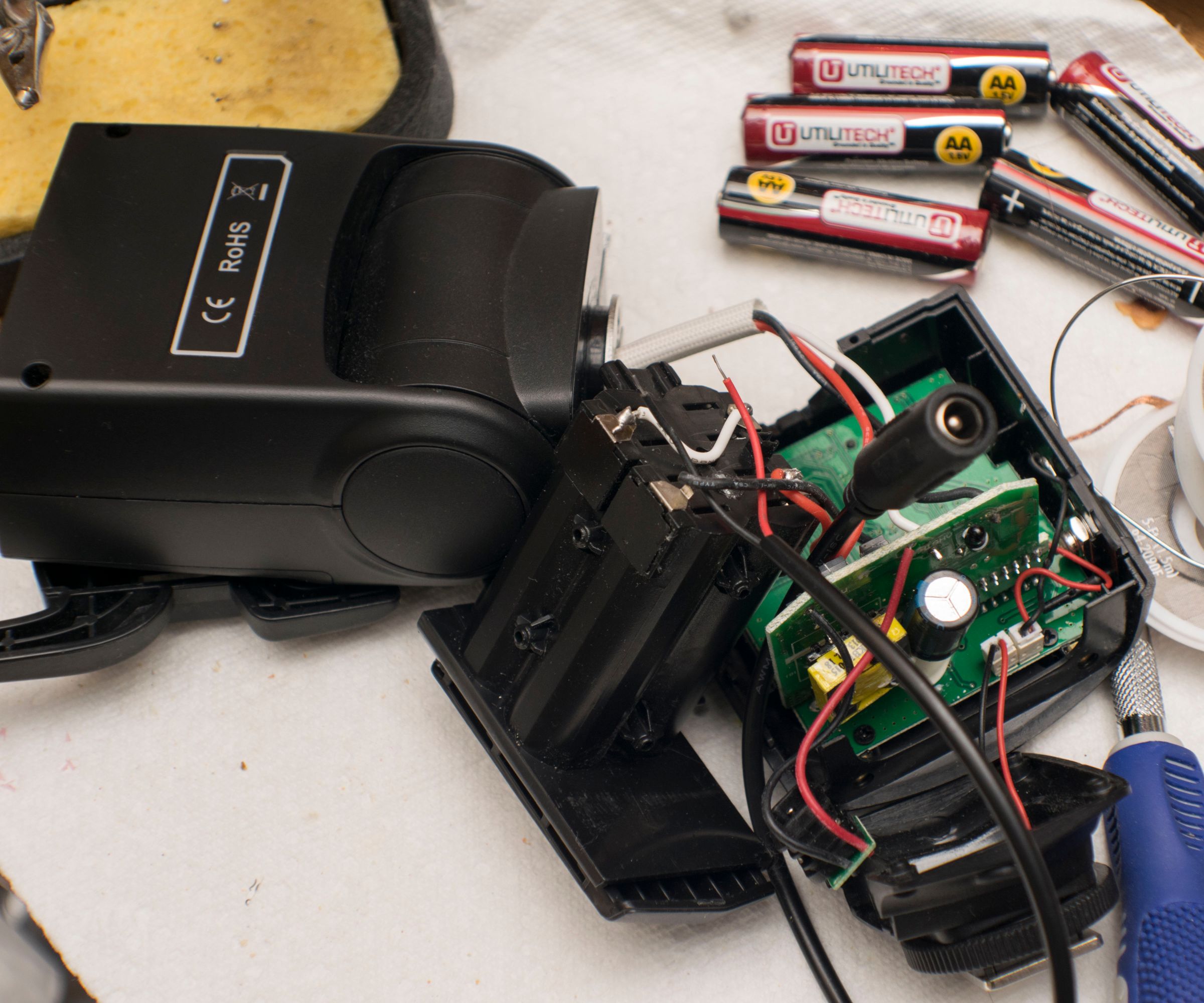 Flash Power Supply From Computer Power Supplies