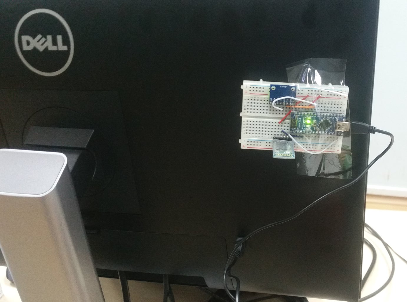 Desktop Display Auto Rotate : 4 Steps - Instructables