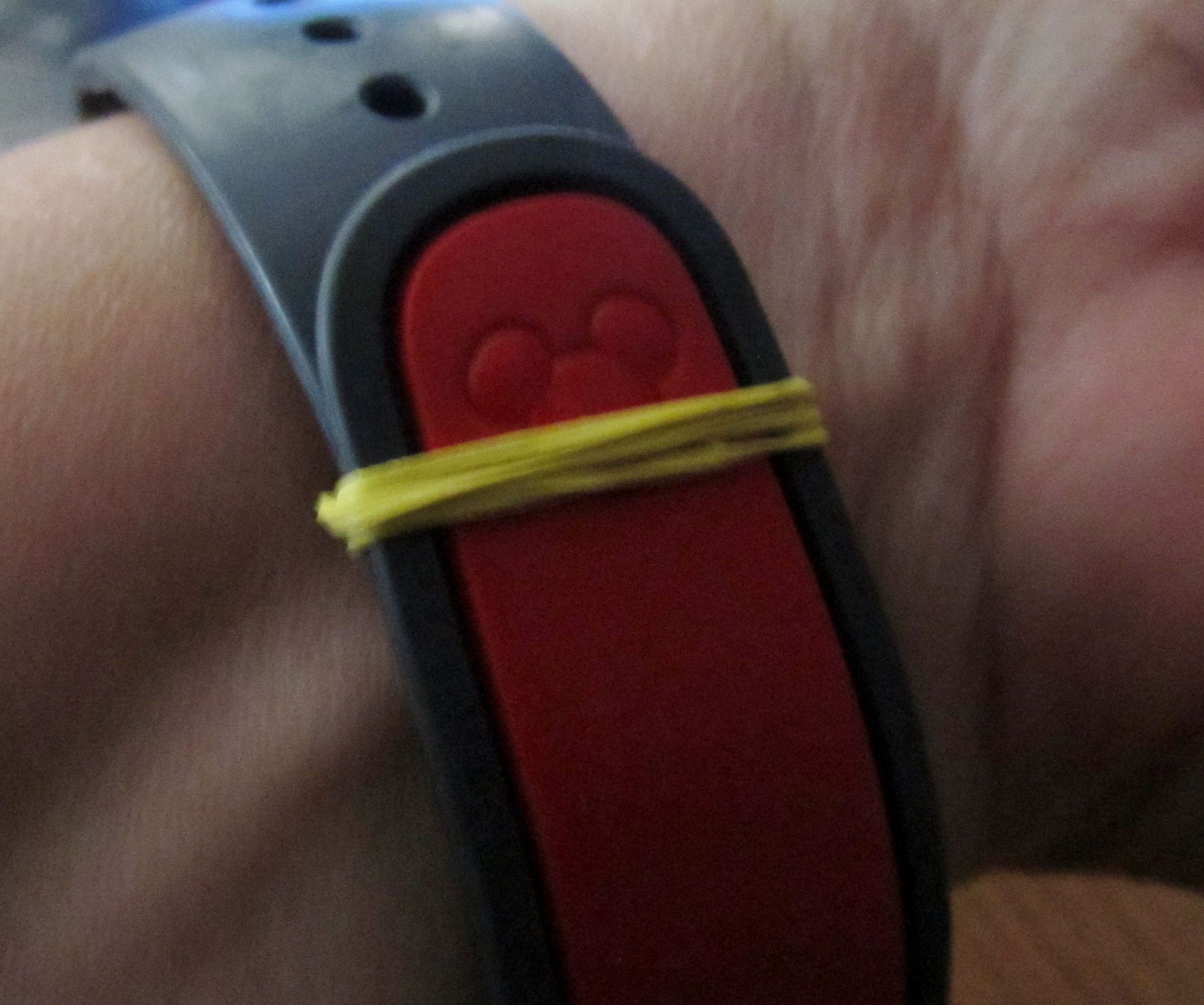 Make your own bit belt hack