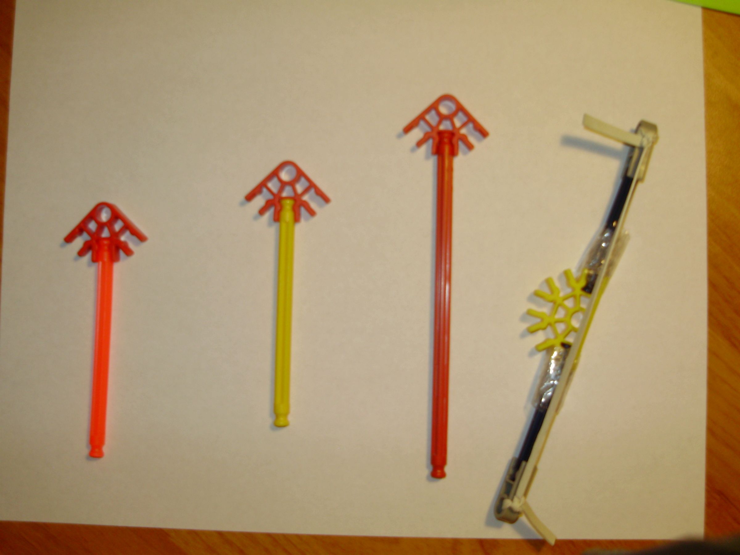 Simple Knex Bow & Arrow