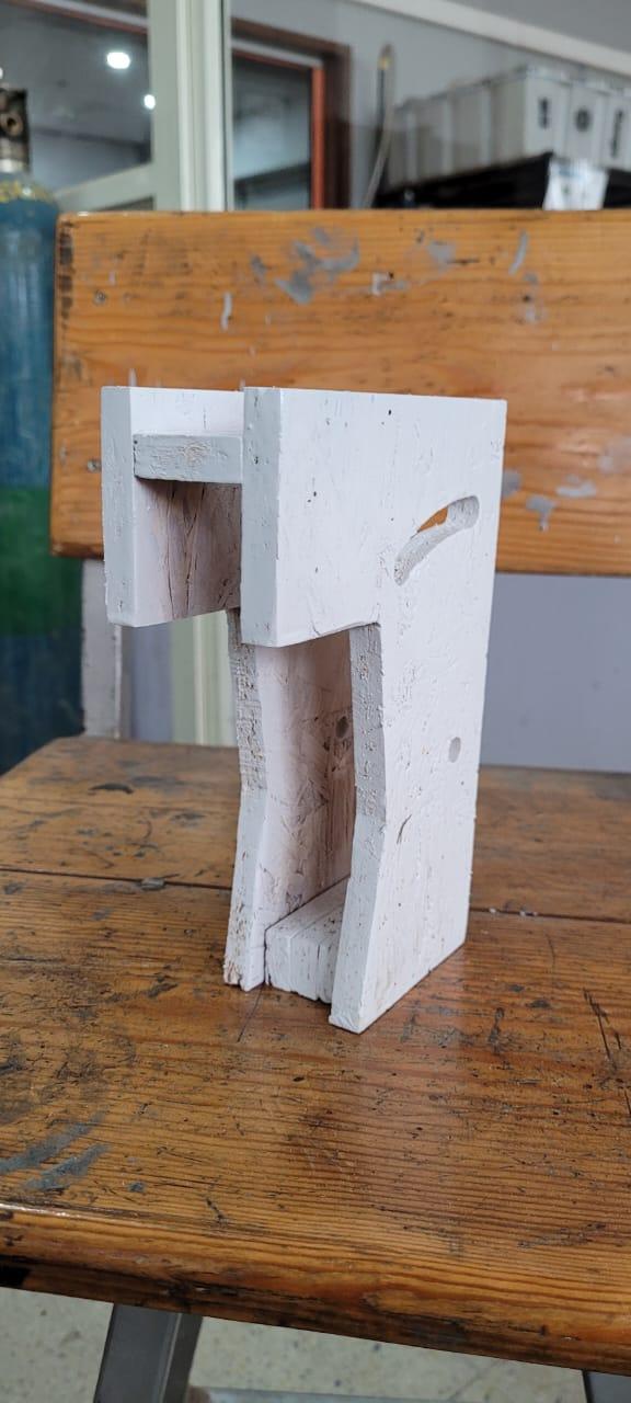 Dir​ections to Assemble : 