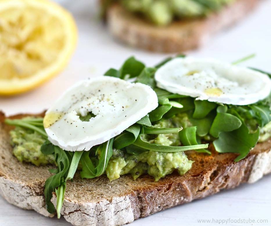 Sourdough Bread With Avocado Spread