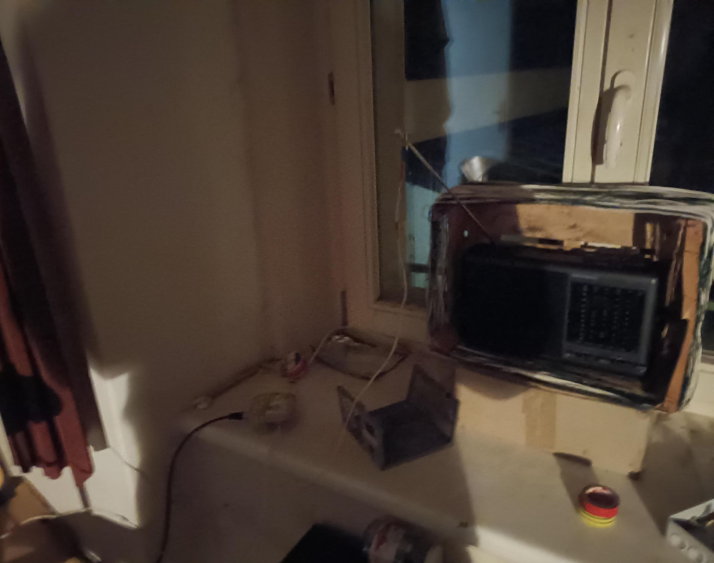 Balun 1:1 Pro Krátkovlnné Rádio a Jiné Prostředky Pro Kvalitní Příjem