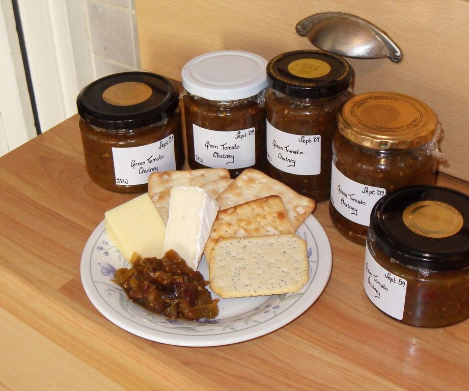 Omas Grünes Tomaten Chutney
