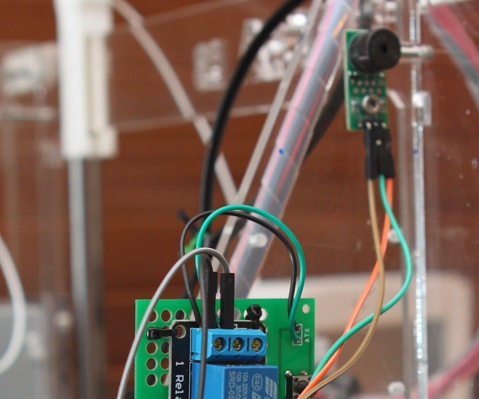 Assembling an Arduino Based Smoke / Heat Alarm