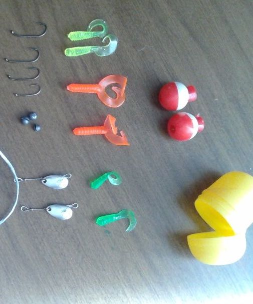 Super Small Fishing Kit