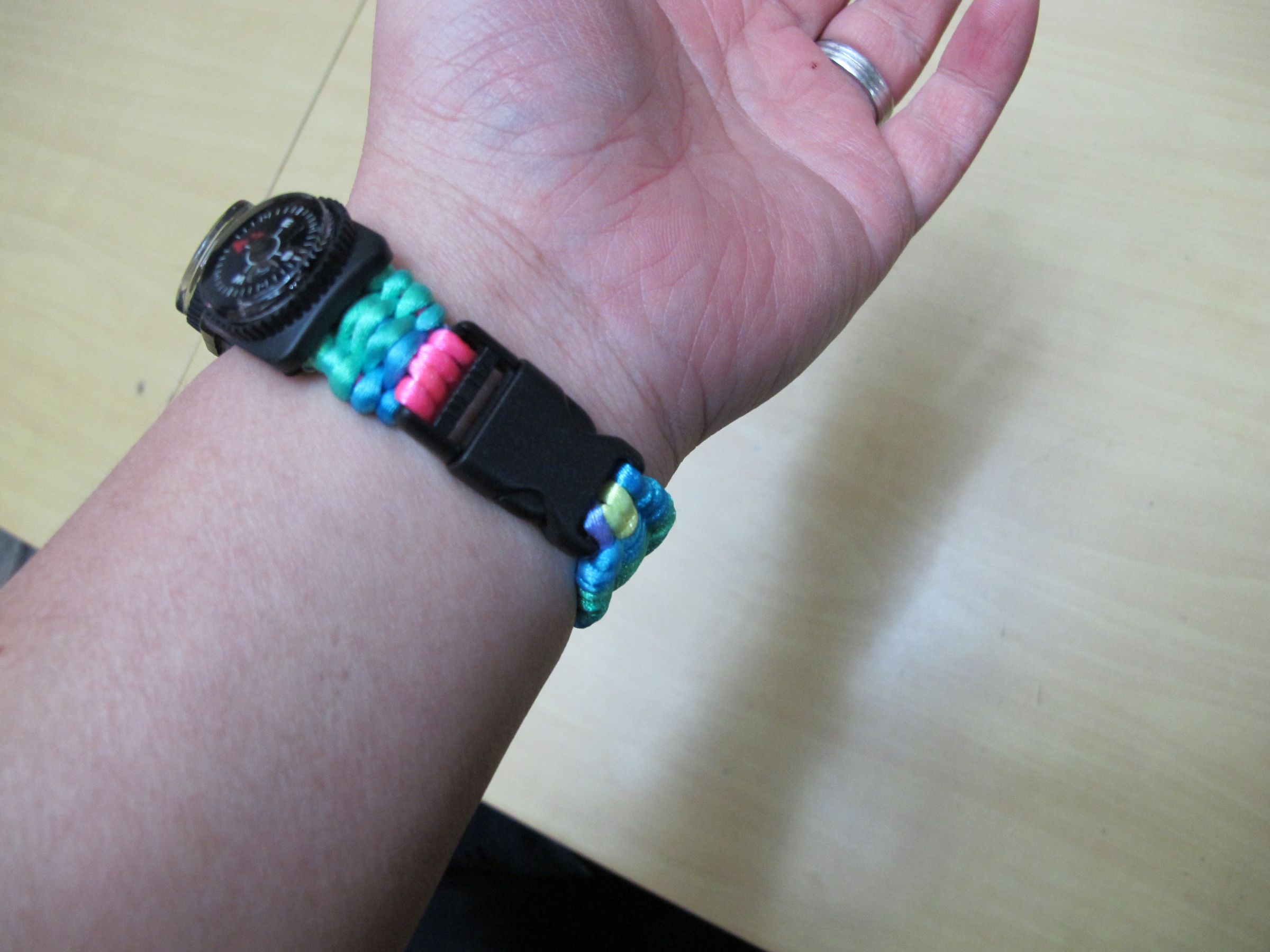Repair Gshock With Paracord Bracelet Instructables