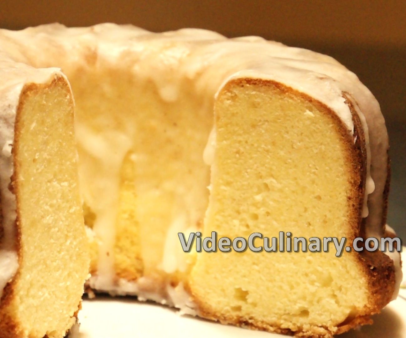 Old Fashioned Lemon Glazed Pound Cake