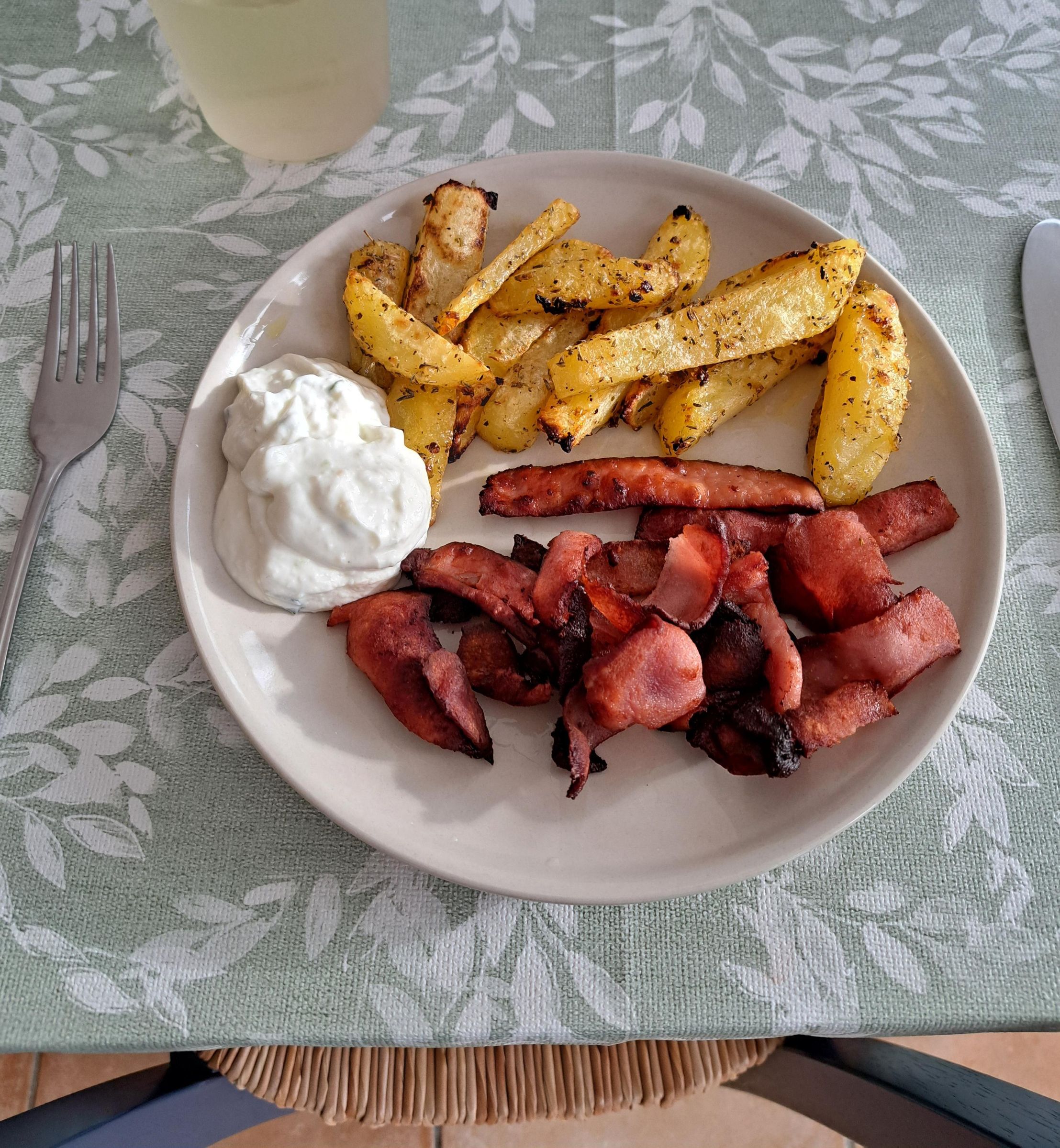 KISS Principle Greek Gyros With Fries
