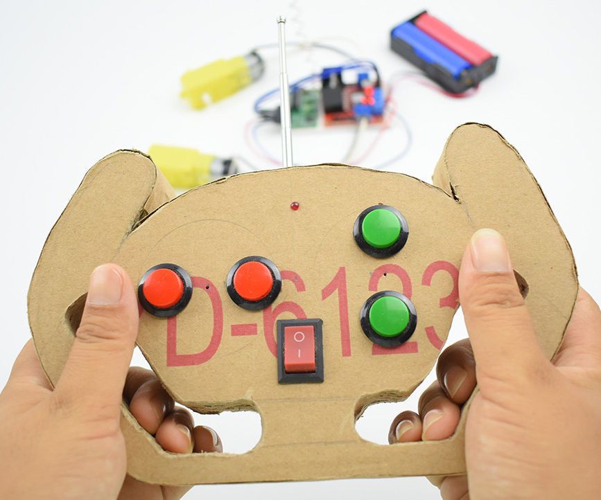 Ordinary Remote Control Kit Transformed Into Four-channel RC Toy Remote Control