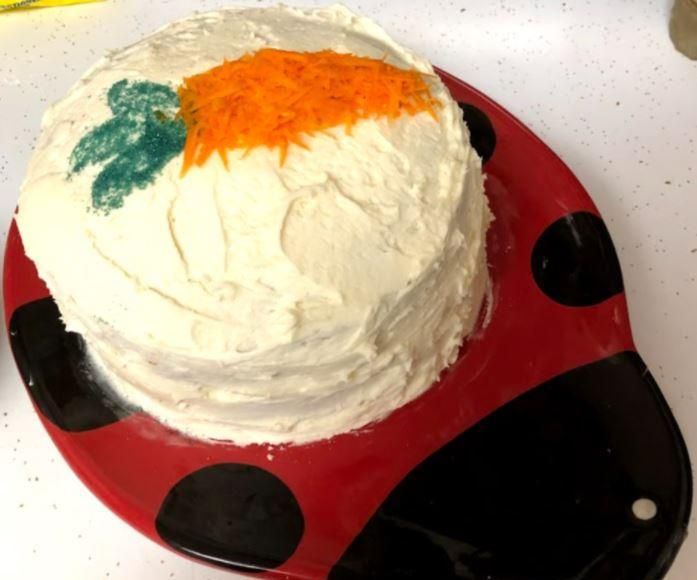 CARROTY CARROT CAKE + CREAM CHEESE FROSTING