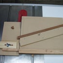 Table saw sled for precise angled cuts