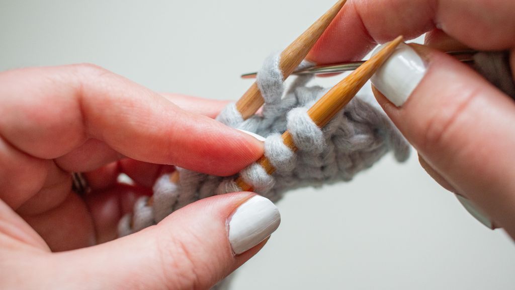 Kitchener Stitch Knitting Tutorial : 8 Steps (with Pictures ...