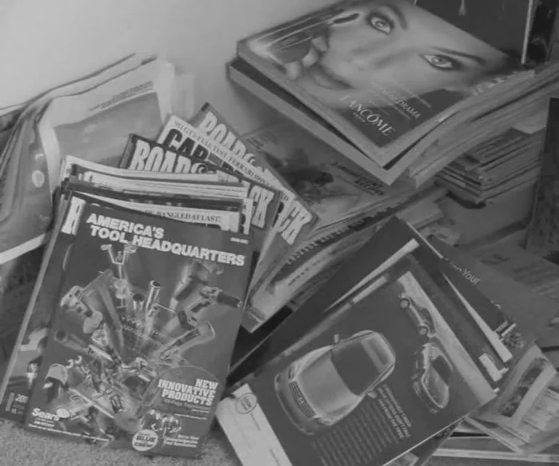 How to Organize Magazine Clutter