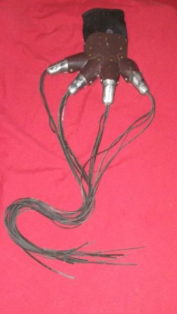 How to Make a Freddy Flogger or for Copyright Reasons a Frightfull Flogger